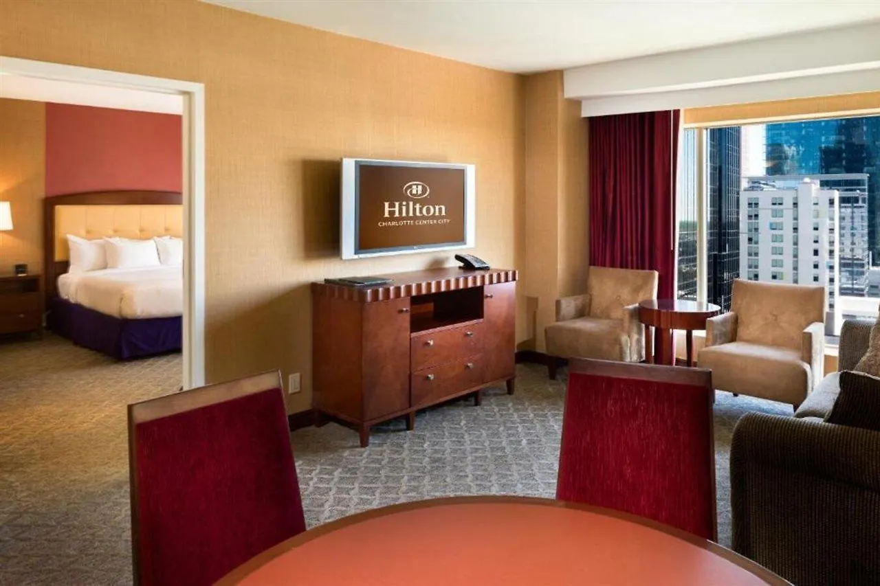 Hilton Charlotte Uptown Hotel