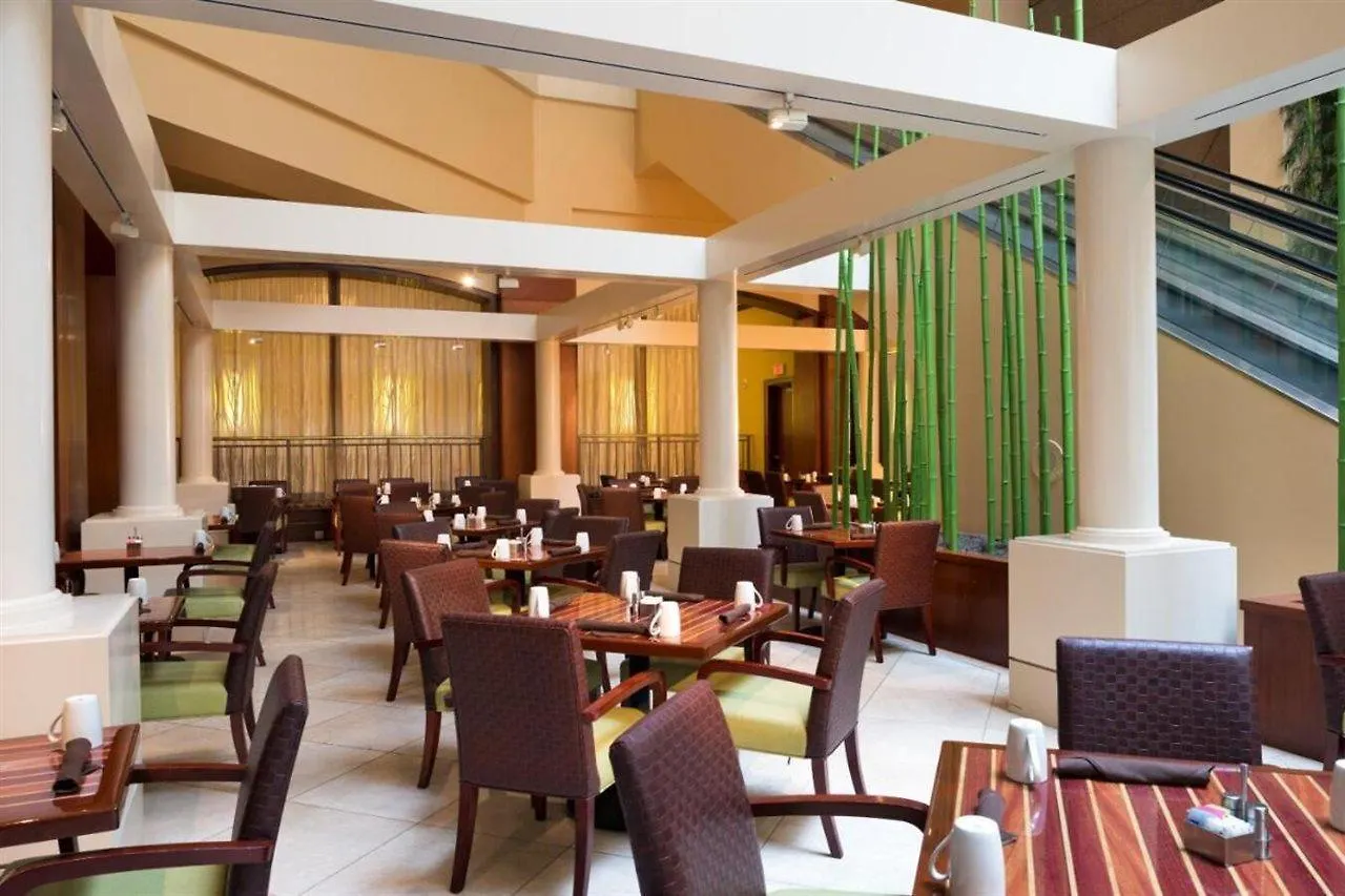 Hotel Hilton Charlotte Uptown