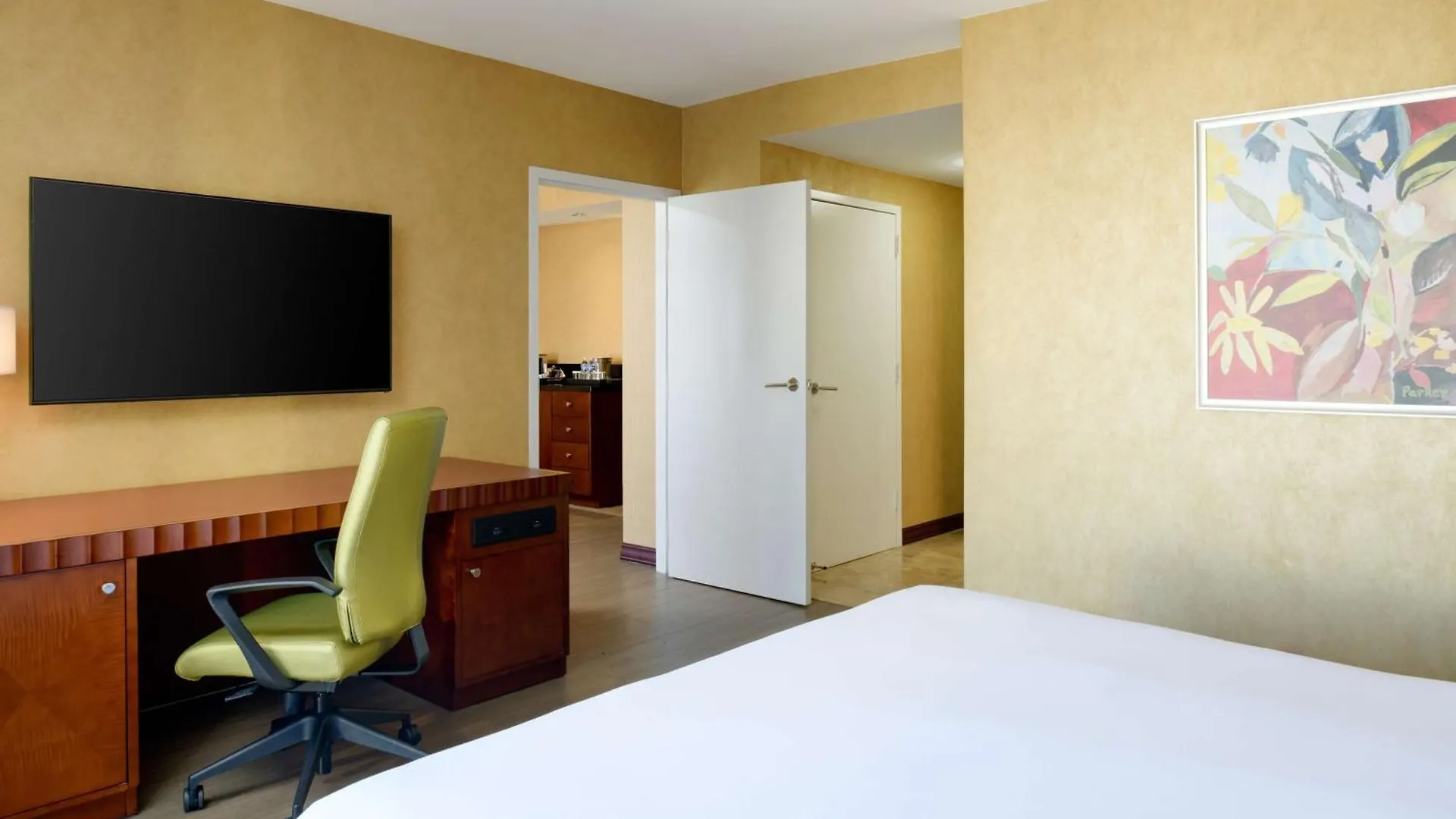 Hotel Hilton Charlotte Uptown 4*,  Estados Unidos